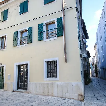 Apartment Old Town Square *