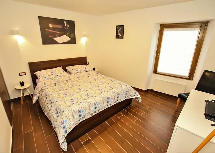 Old Town Square Appartamento